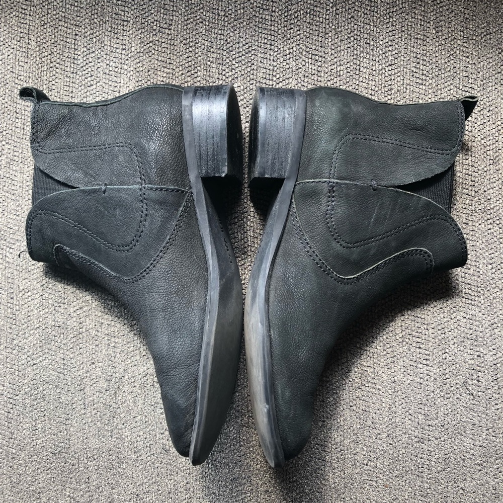 Nine West Chelsea Boots
